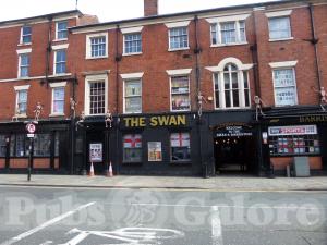 Picture of The Swan