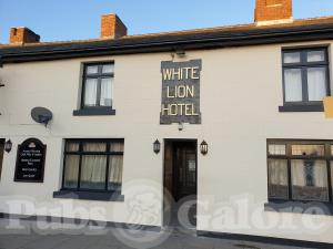 Picture of White Lion Hotel
