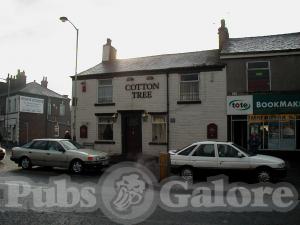 Picture of The Cotton Tree Inn