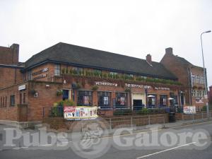 Picture of The Brocket Arms (JD Wetherspoon)