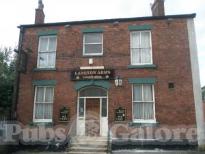 Picture of Langton Arms