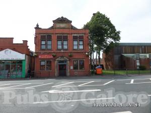 Picture of Leigh Arms