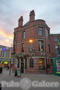 Picture of Black Horse Hotel