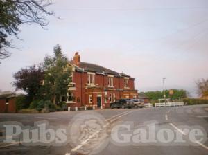 Picture of The Golden Ball Hotel