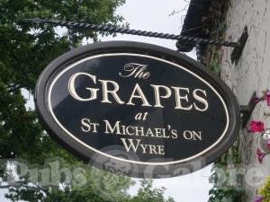 Picture of The Grapes Hotel