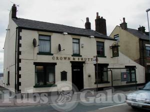 Picture of Crown & Shuttle