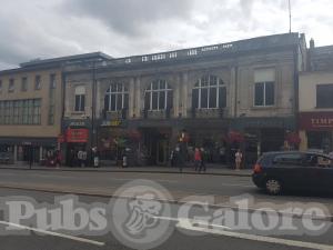 Picture of The Berkeley (JD Wetherspoon)