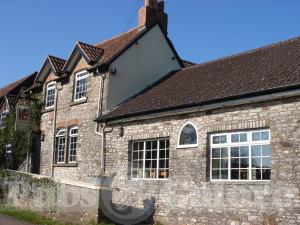 Picture of The Hunters Rest