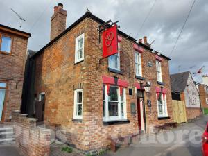 Picture of The Three Horseshoes (Pollys)