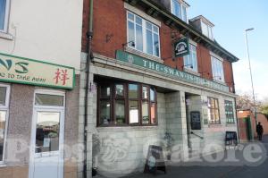 Picture of The Swan in the Rushes