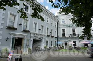 Picture of Courtyard Bar @ White Hart Hotel