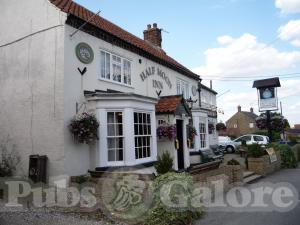 Picture of The Half Moon Inn