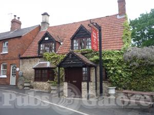 Picture of Fox & Hounds Inn