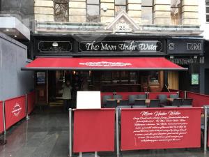 Picture of The Moon Under Water (JD Wetherspoon)