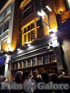 Picture of Red Lion