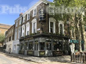 Picture of The Crown Tavern