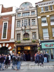 Picture of Fox & Anchor