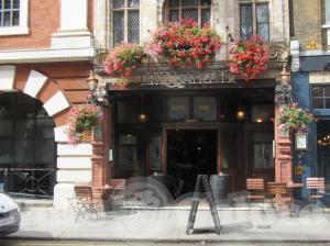 Picture of Fox & Anchor