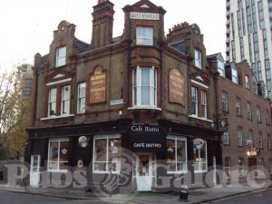 Picture of Queens Head