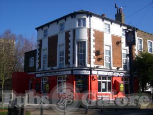 Picture of Carlton Tavern