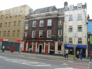 Picture of The Crown & Cushion