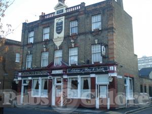 Picture of The Huntsman & Hounds