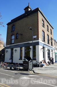 Picture of The Spurstowe Arms