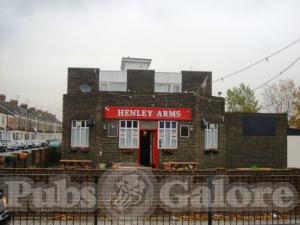Picture of Henley Arms