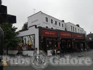 Picture of Goldengrove (JD Wetherspoon)