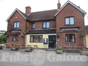 Picture of The Three Horseshoes