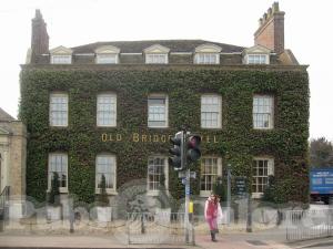 Picture of Old Bridge Hotel