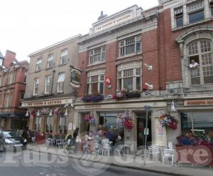 Picture of Crown & Anchor