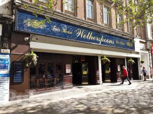 Picture of Wetherspoons Piccadilly (aka The Manchester & County)