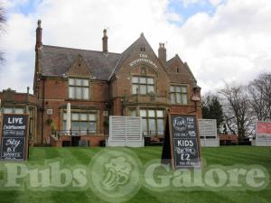 Picture of Woodthorpe Hotel
