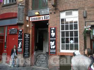Picture of Lennons Bar