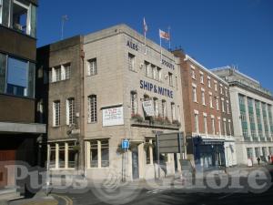 Picture of Ship & Mitre