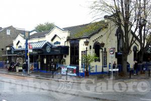 Picture of The Moon Under Water (JD Wetherspoon)