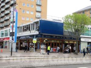 Picture of Moon On The Square (JD Wetherspoon)