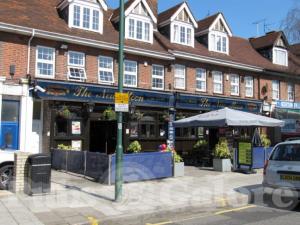 Picture of The New Moon (JD Wetherspoon)