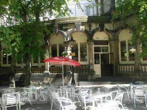 Picture of Five Shillings Brasserie (The Crown Hotel)