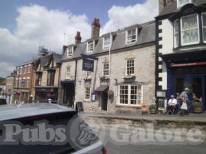 Picture of The White Swan Inn