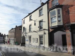 Picture of Lamb & Flag Hotel
