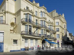 Picture of Royal Hotel