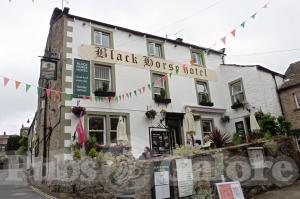 Picture of Black Horse Hotel