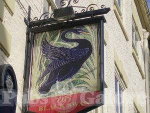 Picture of The Black Swan Hotel