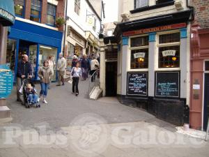 Picture of The Golden Lion