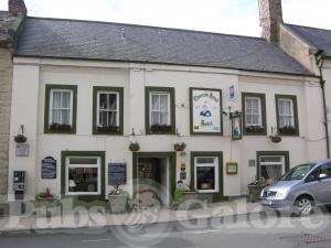 Picture of Queens Head Hotel