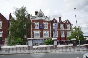 Picture of Crewe Arms Hotel