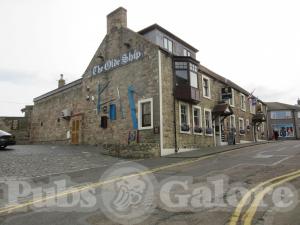 Picture of The Olde Ship Hotel
