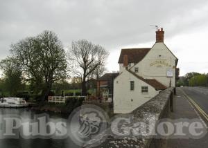Picture of The Nags Head on the Thames